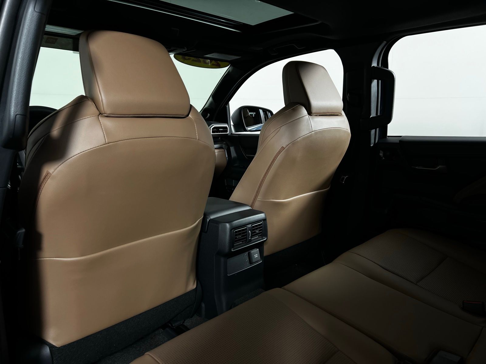 Thumbnail: 2025 Toyota 4Runner - 25