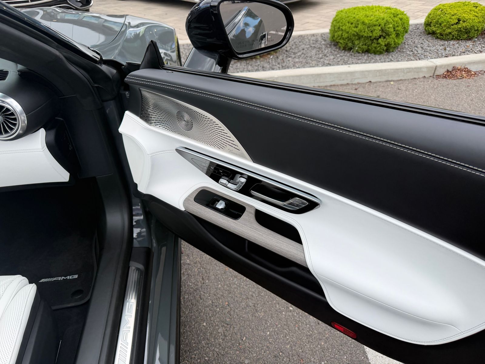 2026 Mercedes-Benz SL-Class SL 63 AMG® — full photo 12 of 12