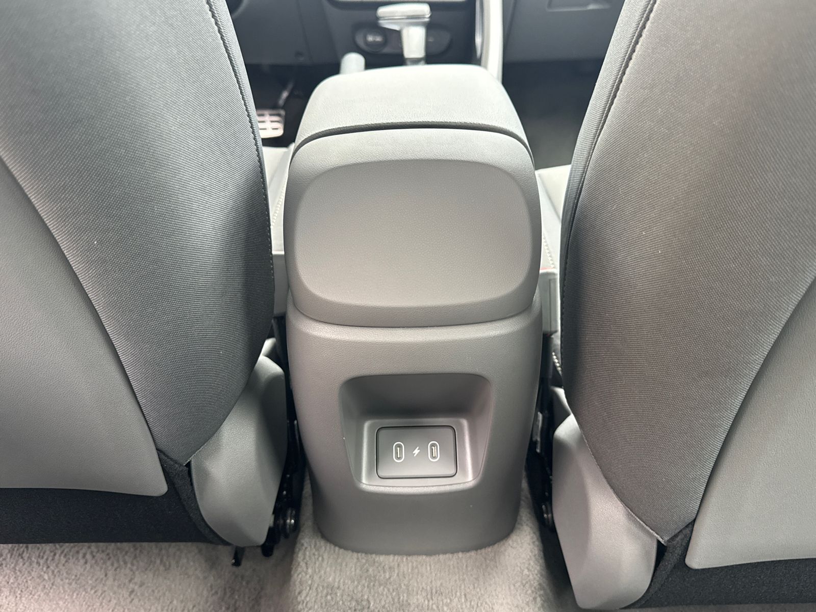 New 2026 White Hyundai SEL Sport image 25