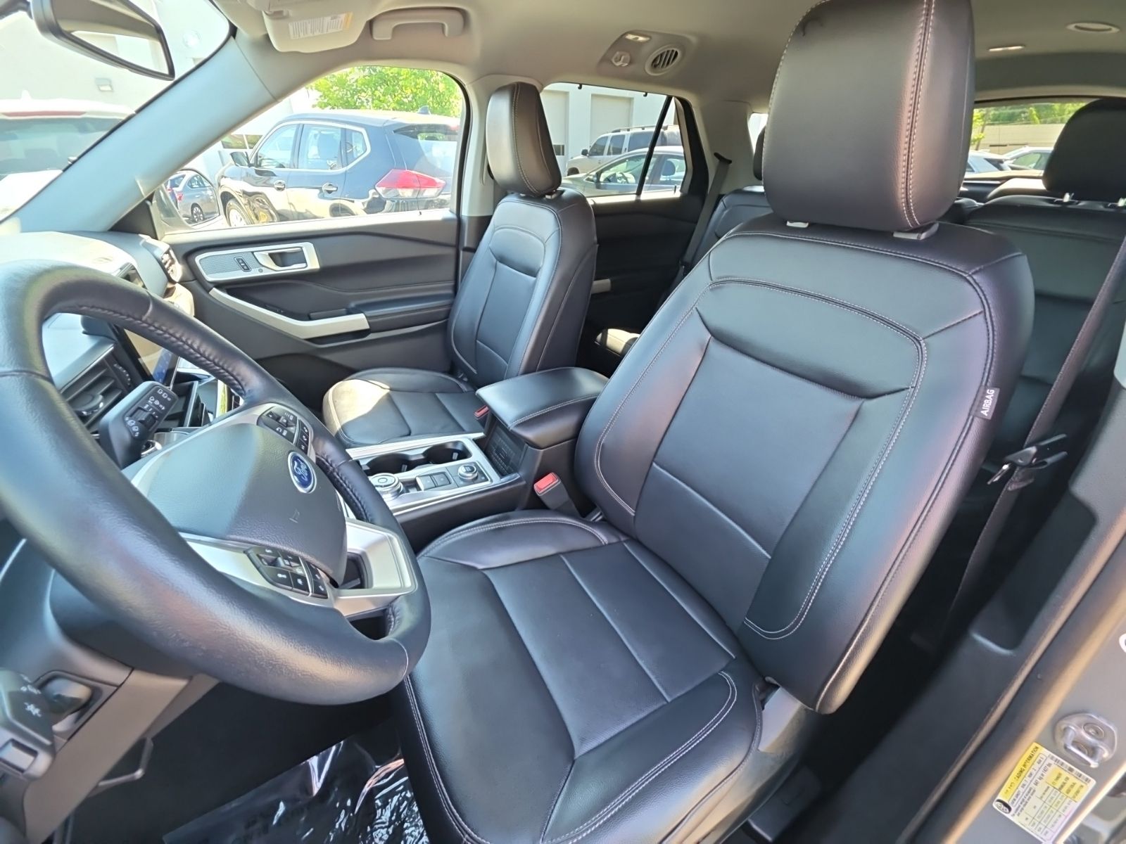 Used 2023 Silver Ford Limited image 14