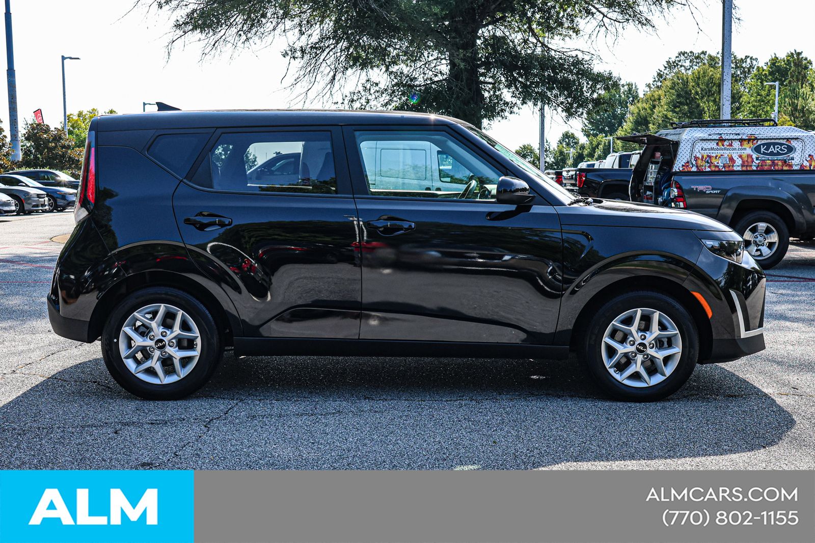 Used 2025 Black Kia LX image 10