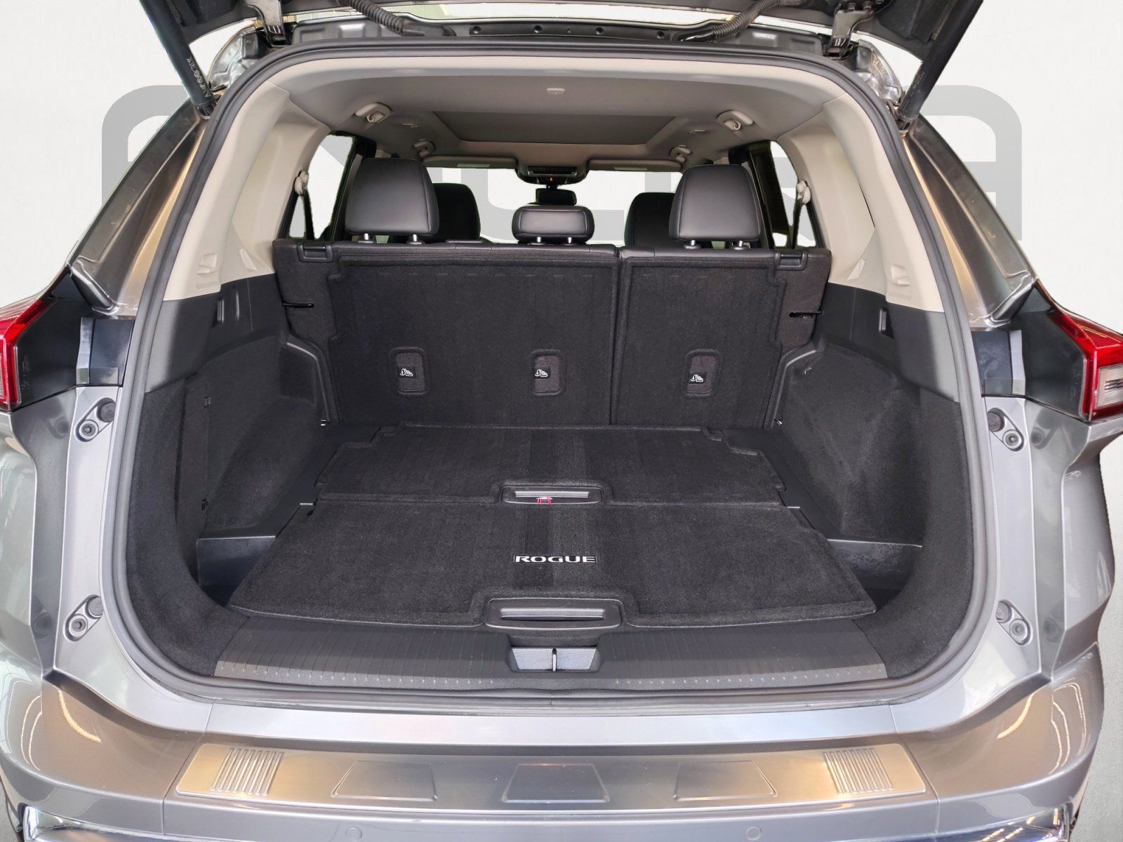 Used Car 2024 Nissan Rogue  Platinum For Sale Under $35,000 In San Antonio, Texas