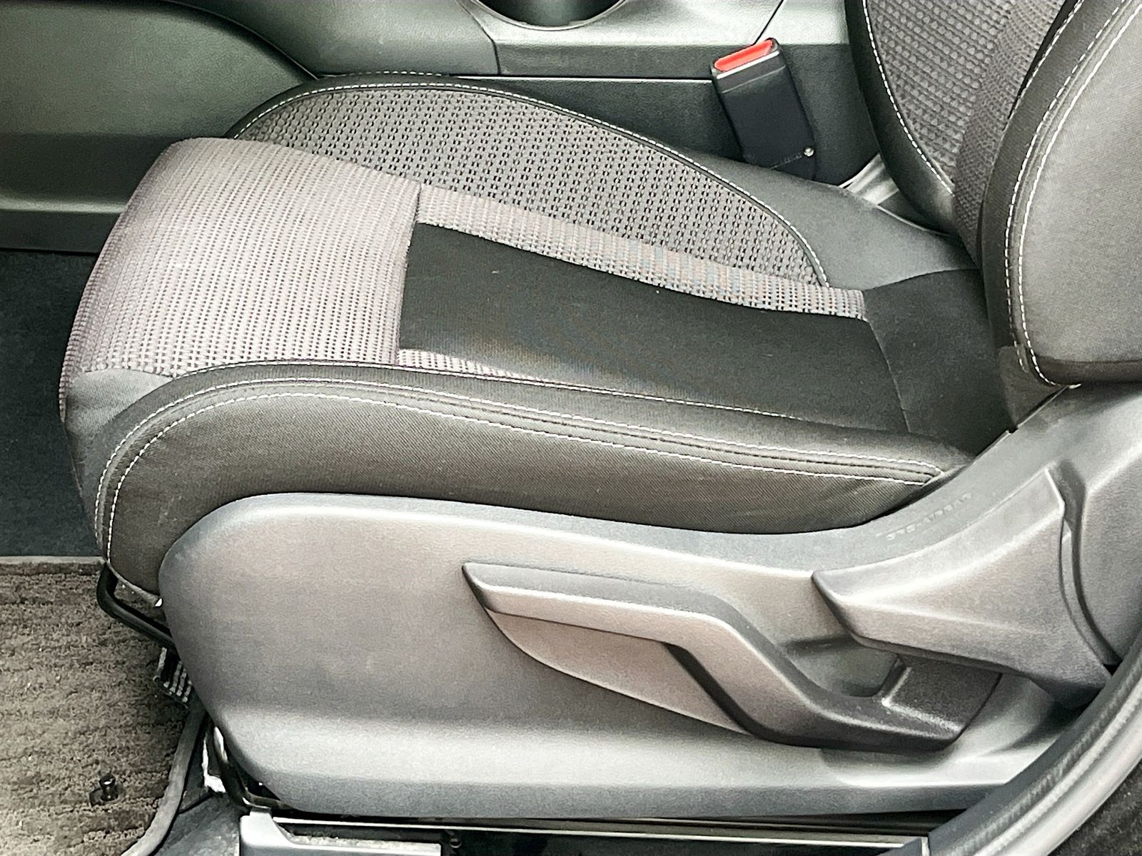 Used 2023 Black Subaru 2.5i image 18