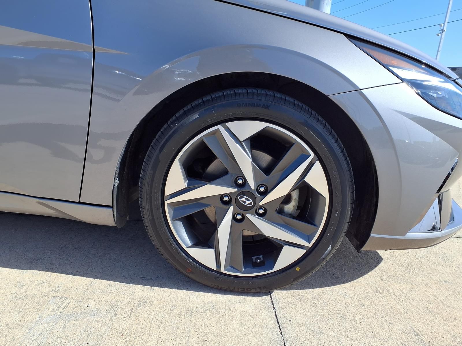 2021 Hyundai Elantra Limited Silver at Emmons Autoplex