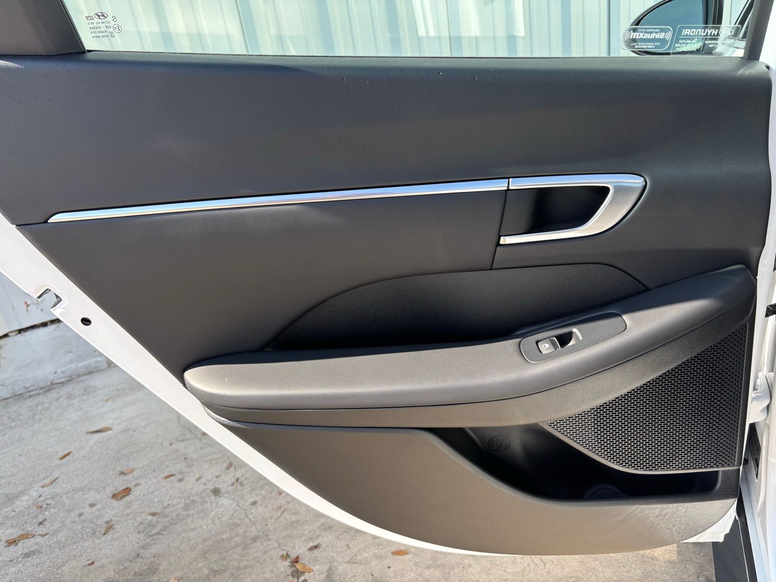 Used Car 2023 Hyundai Sonata Hybrid  Sel For Sale Under $25,000 In Austin, Texas