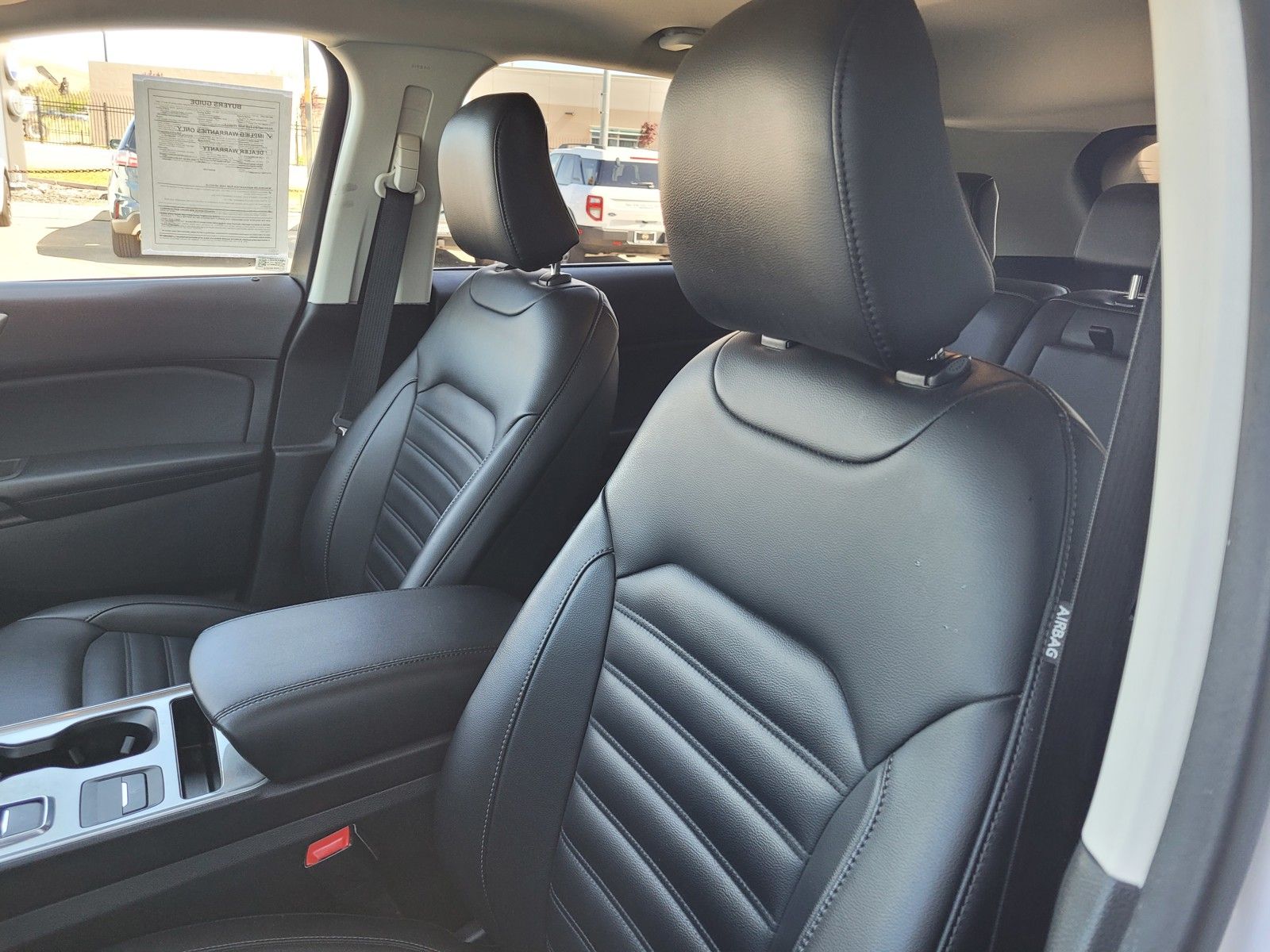 Used 2023 White Ford SEL image 22