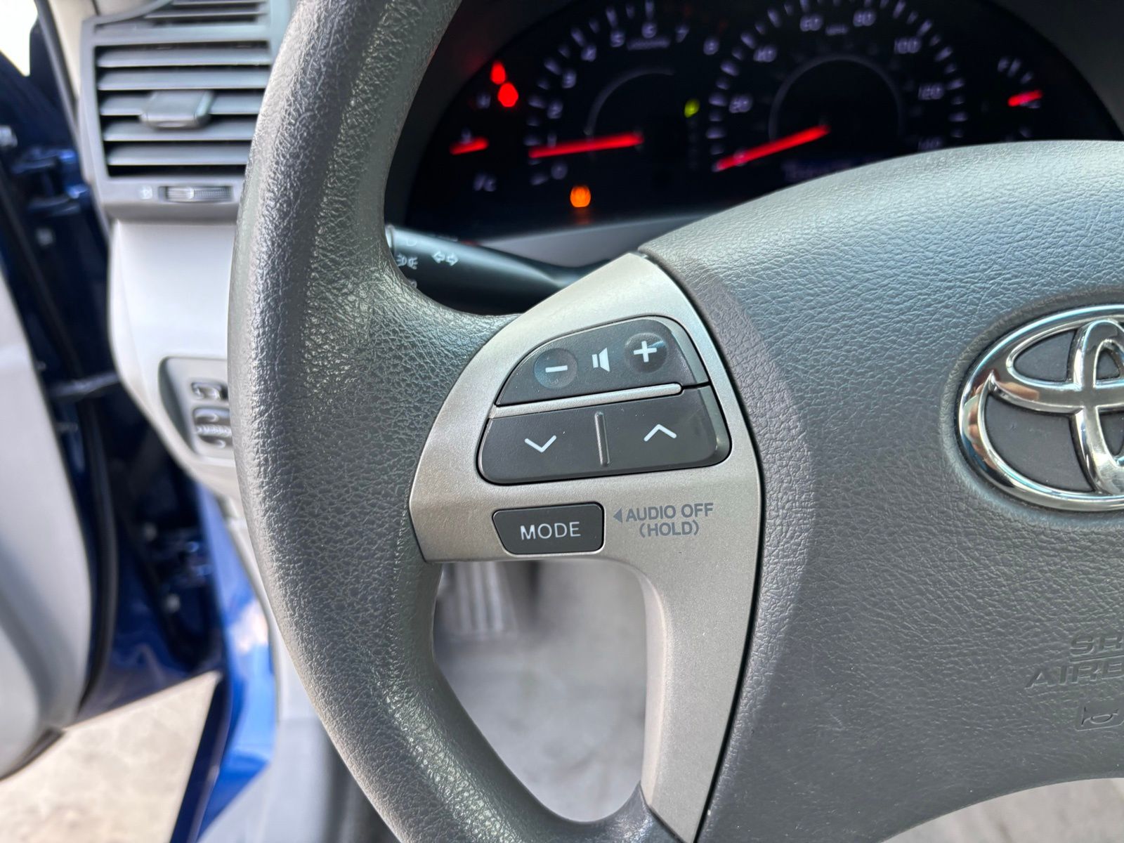 Used Car 2011 Toyota Camry  For Sale Under $10,000 In Austin, Texas