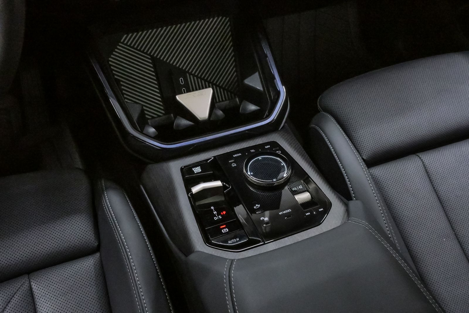 2025 BMW X3 30 xDrive Gray at Victoria Chrysler Dodge Jeep Ram