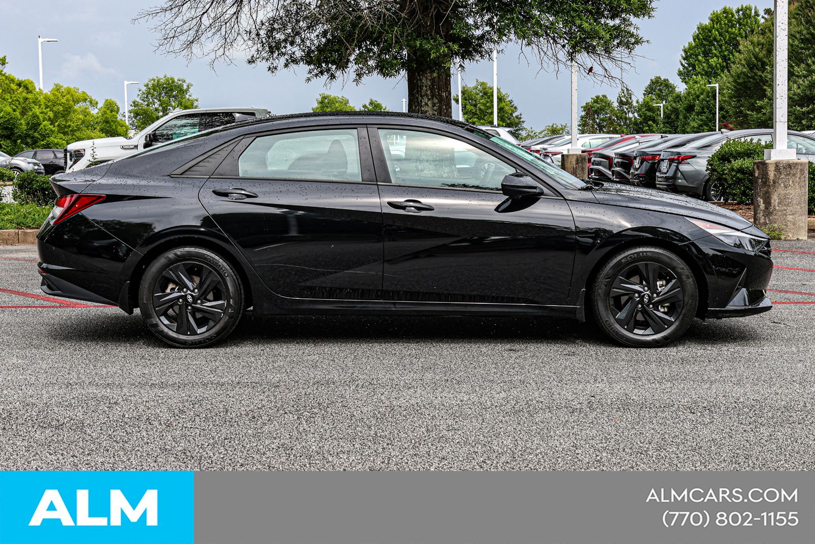 Used 2023 Black Hyundai SEL image 11