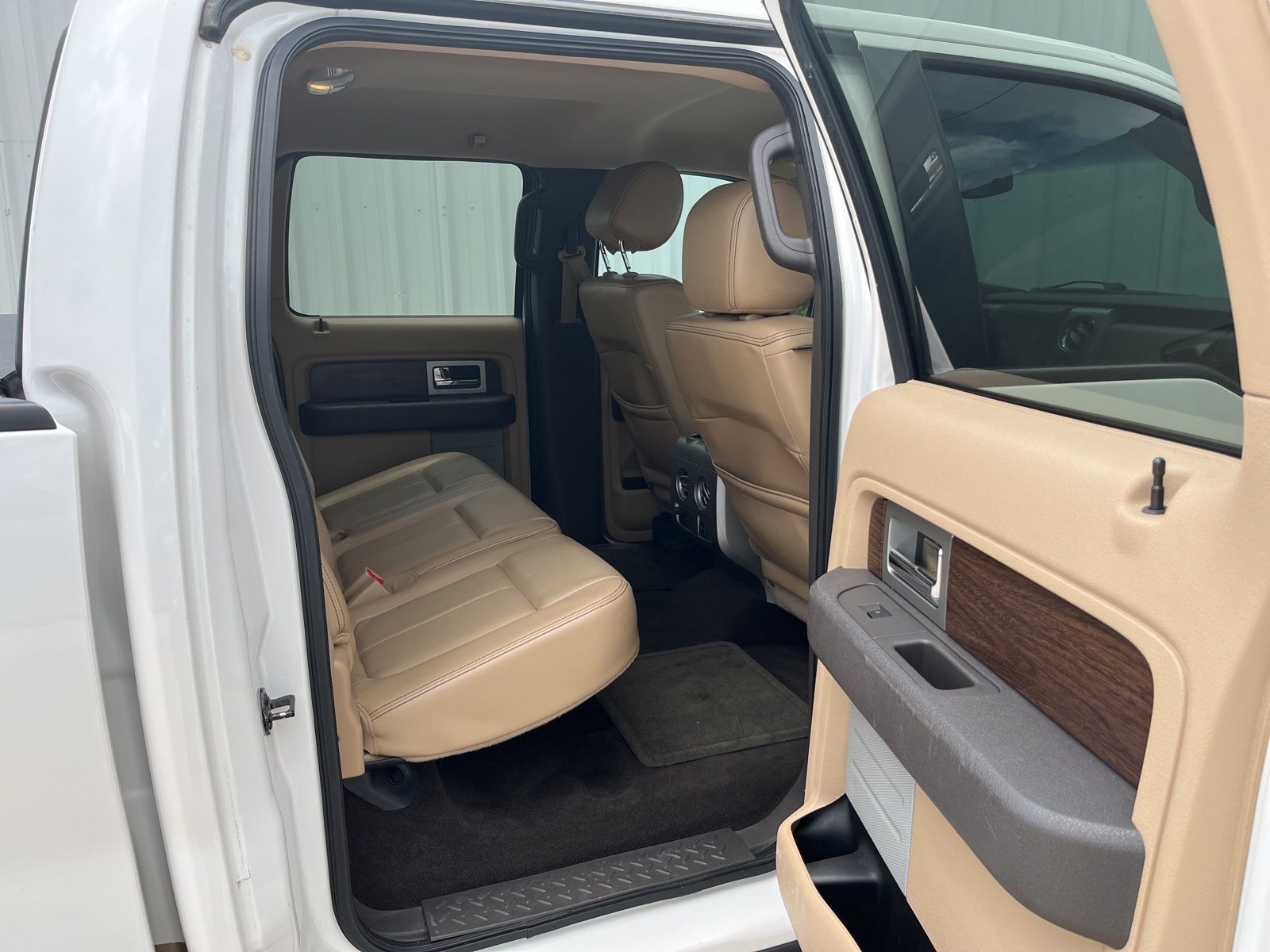 Used Car 2013 Ford F-150  Lariat For Sale Under $20,000 In Austin, Texas