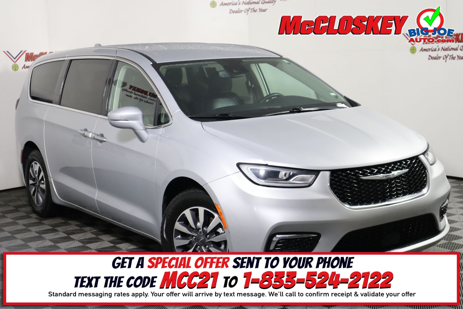 2022 Chrysler Pacifica Hybrid Touring L photo