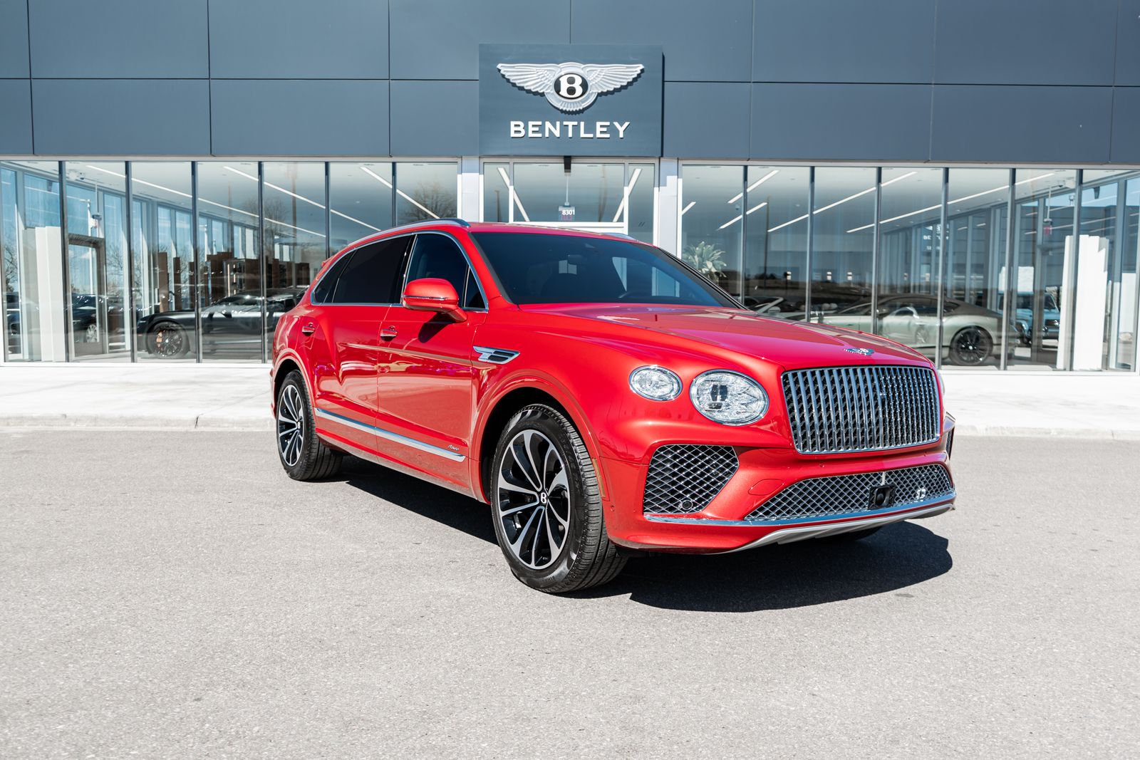2024 Bentley Bentayga Azure - Photo 18