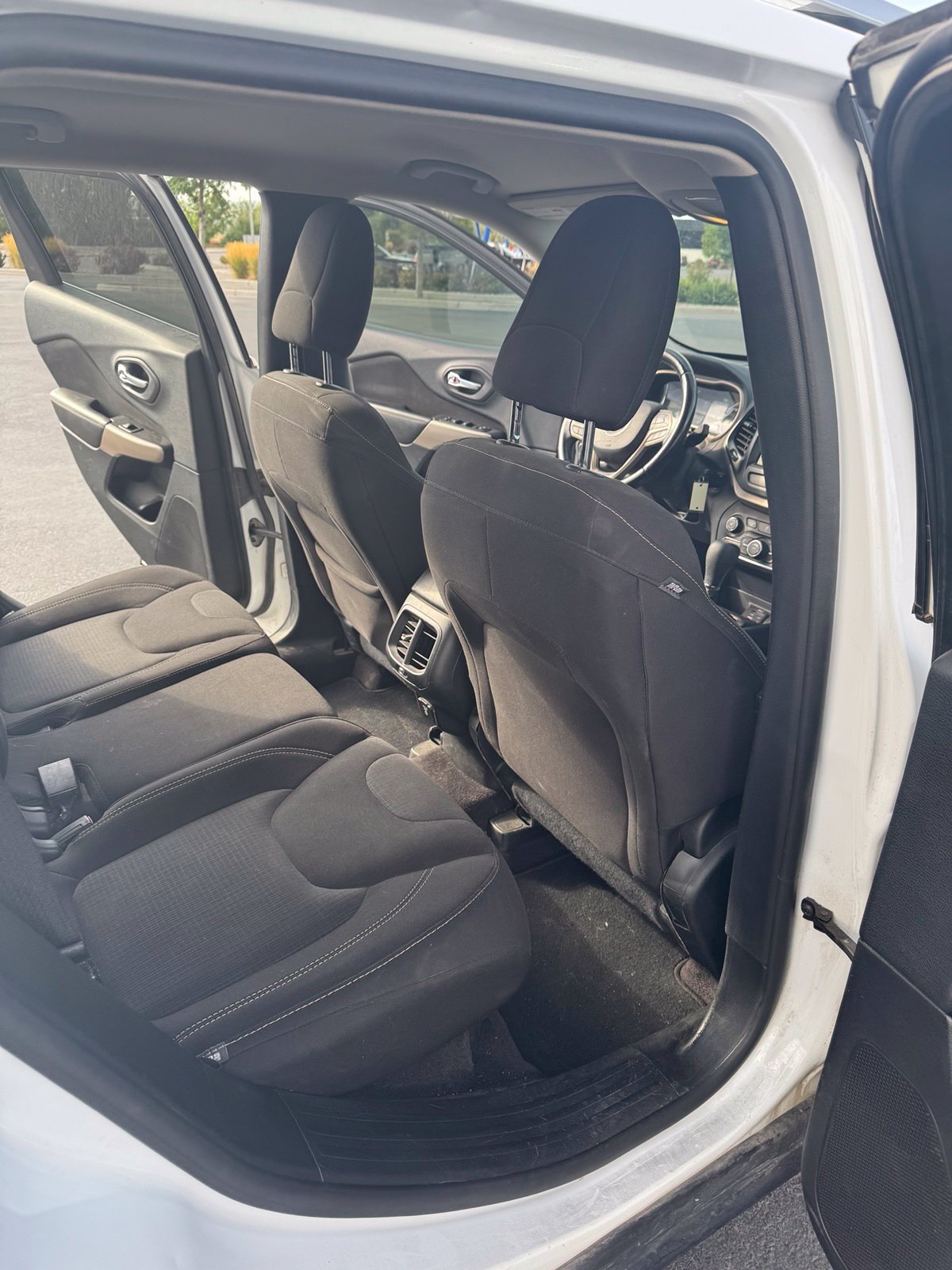 Used 2017 Jeep Cherokee SUV