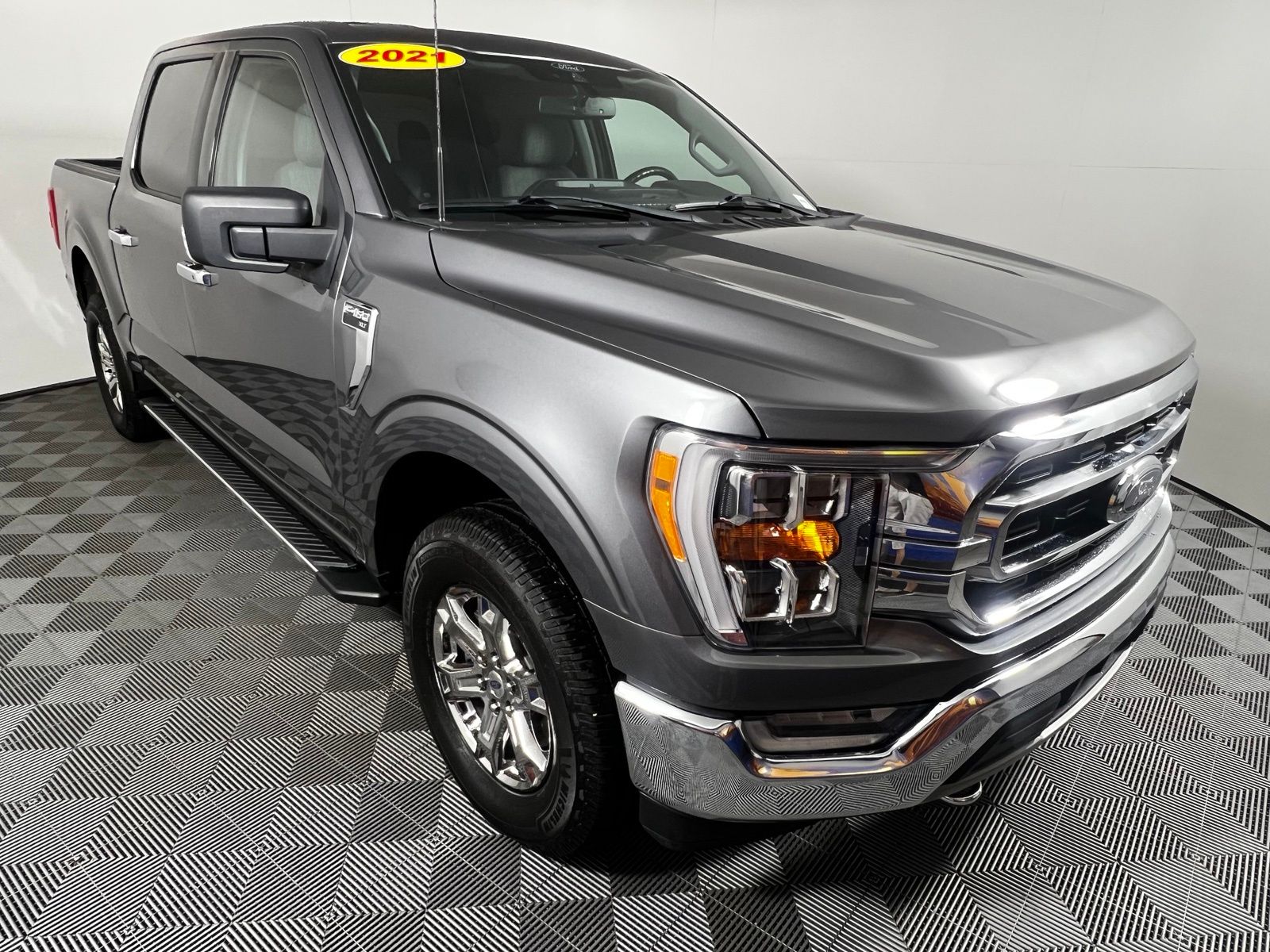 Thumbnail: 2021 Ford F-150 - 3