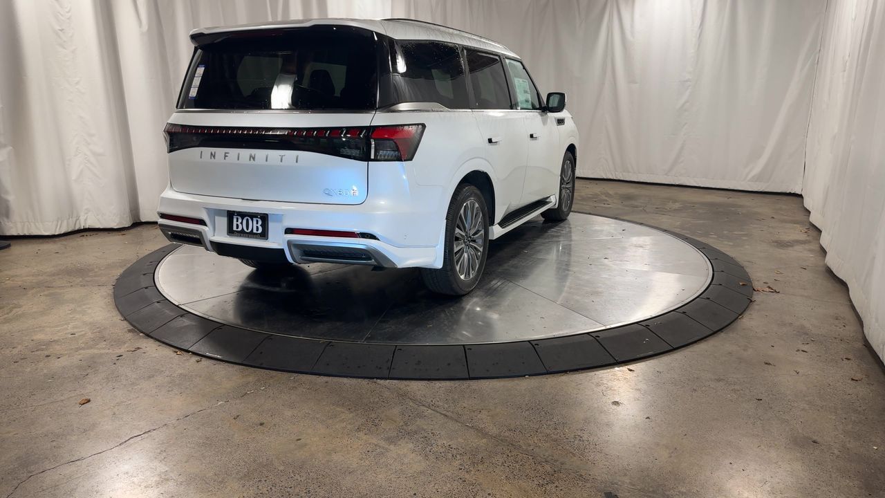 2025 Infiniti QX80 Luxe photo 8