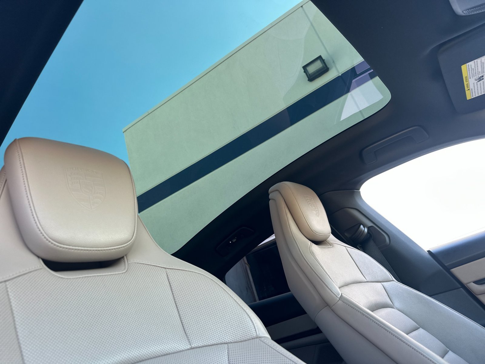 2024 Porsche Taycan Base — full photo 16 of 29