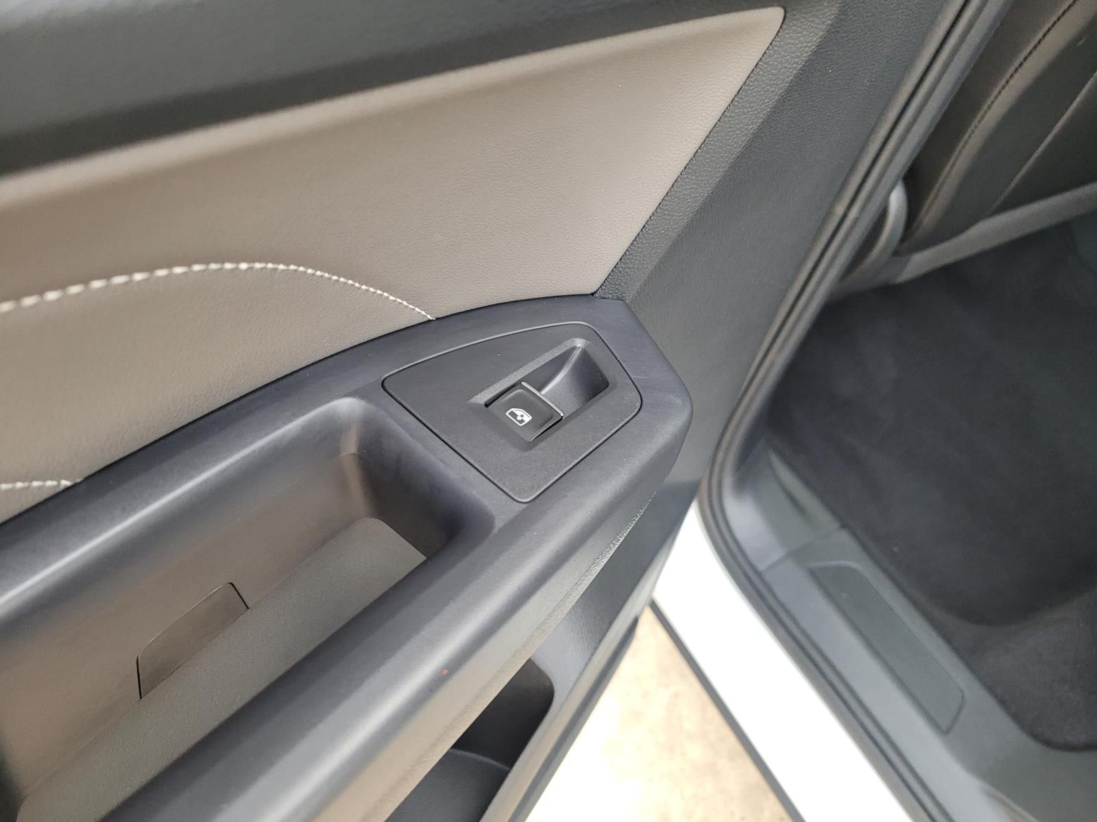 used 2021 Volkswagen Atlas car, priced at $22,400