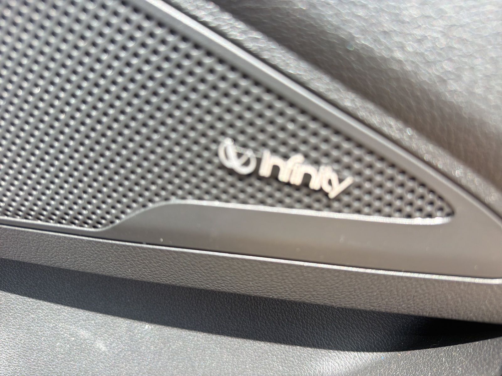 used 2018 Hyundai Tucson car, priced at $13,900