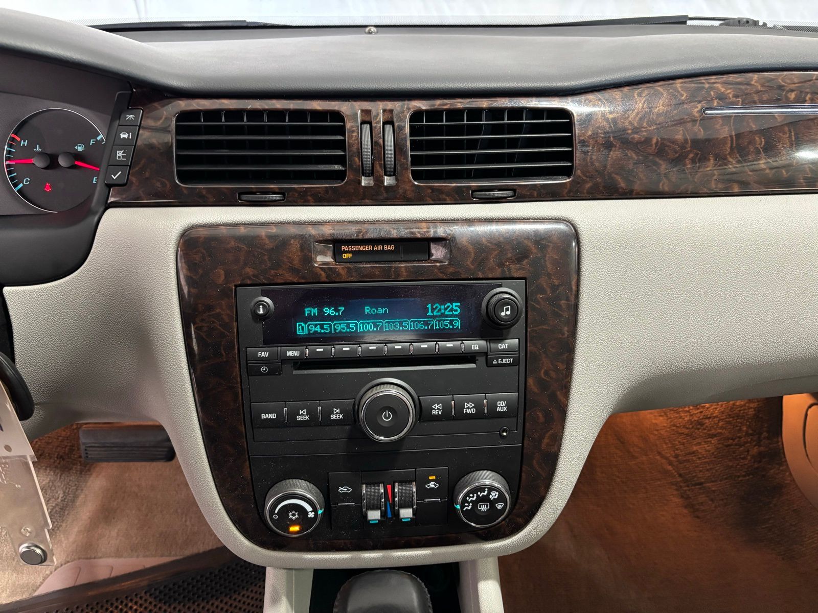 Used Car 2014 Chevrolet Impala Limited  Lt For Sale Under $10,000 In Austin, Texas