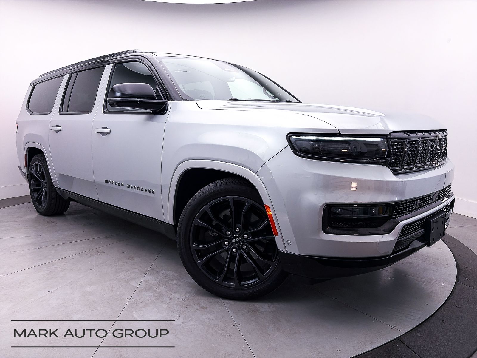 Silver Zynith 2024 Jeep Grand Wagoneer L Obsidian 4WD SUV / Crossover Four-Wheel Drive 8-Speed Automatic