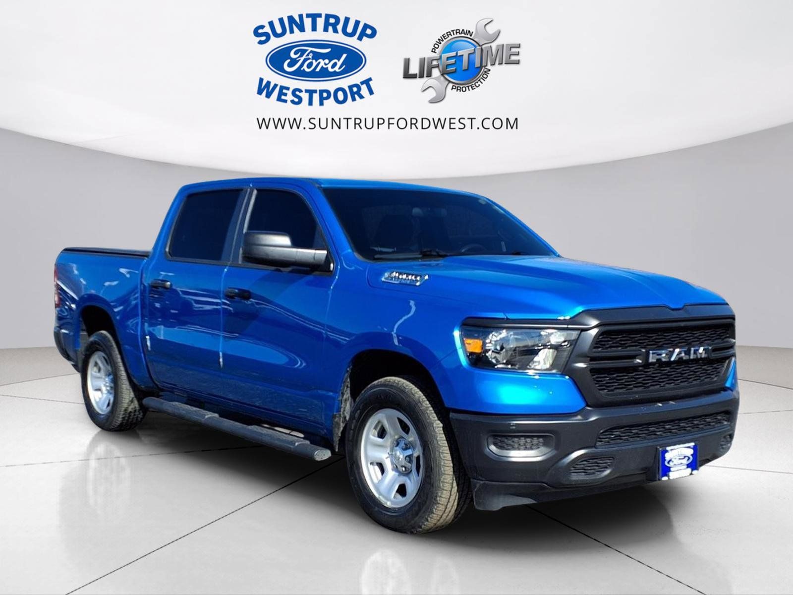 2023 RAM 1500 Tradesman Crew Cab 4WD