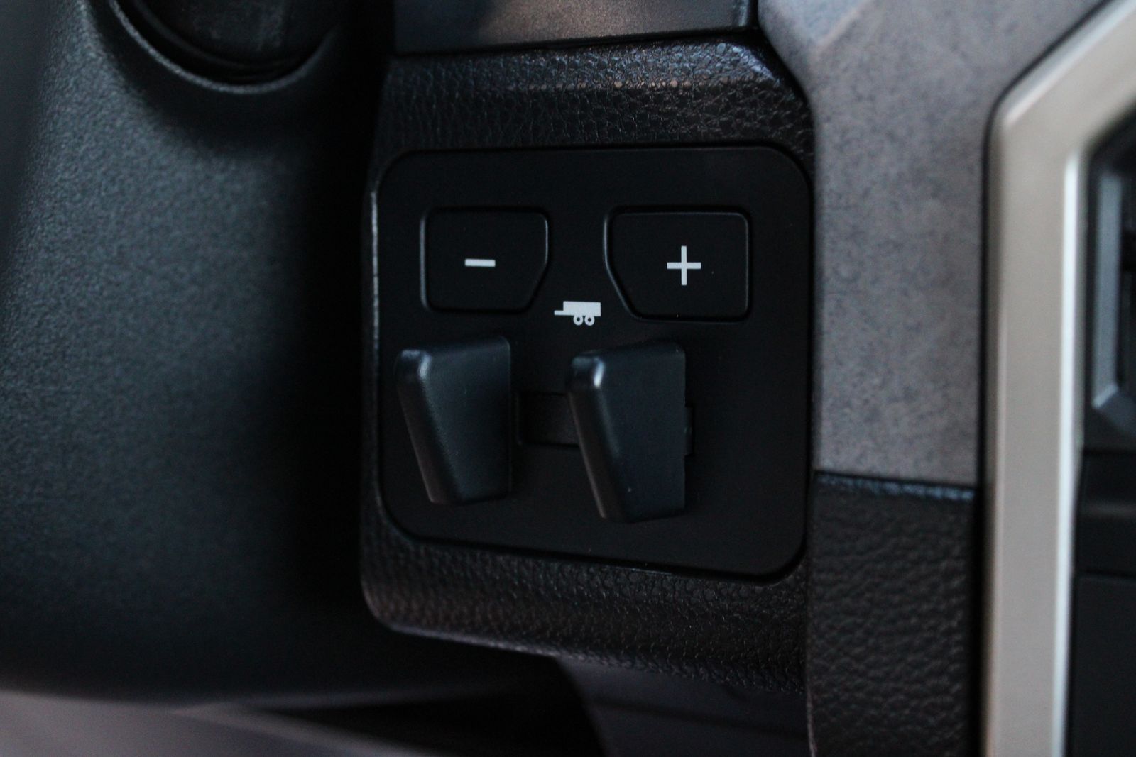 Used 2025 Brown Toyota Trailhunter image 26
