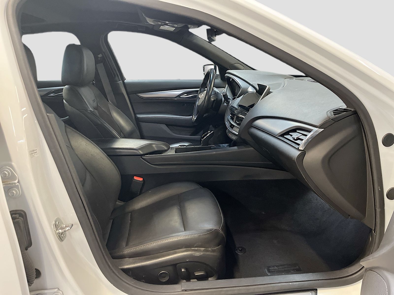 Used 2023 White Cadillac Premium Luxury image 28