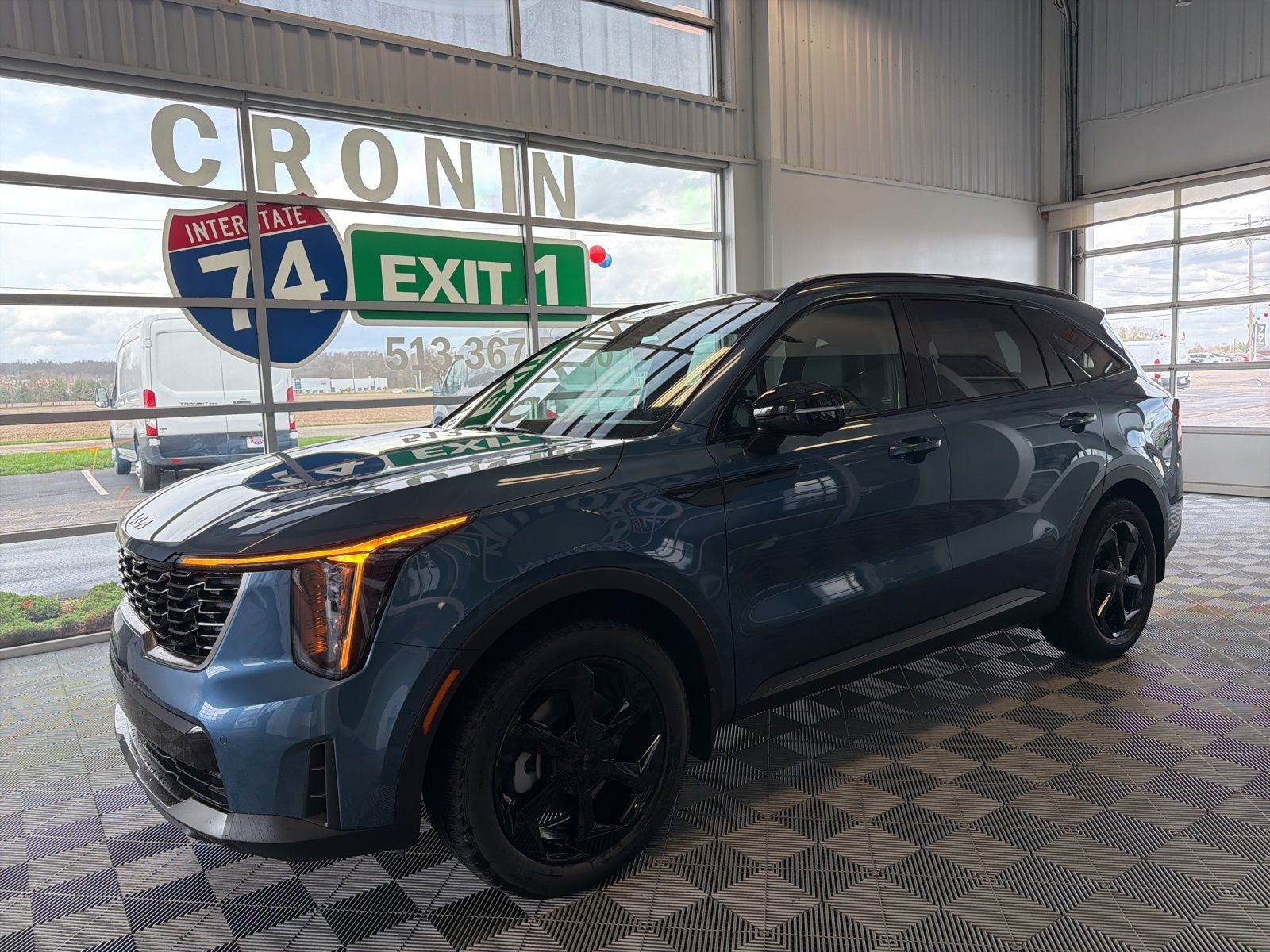 View vehicle photo 3