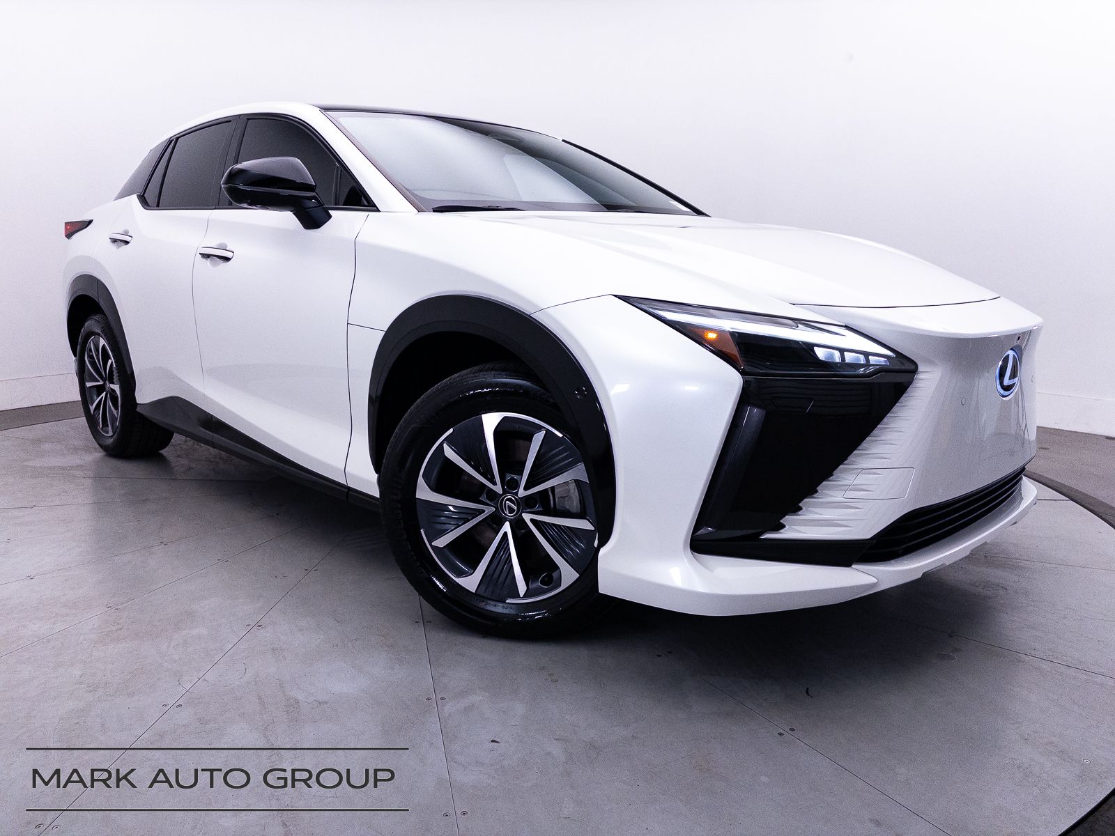  2023 Lexus RZ 450e Premium AWD with 20 inch Wheels   