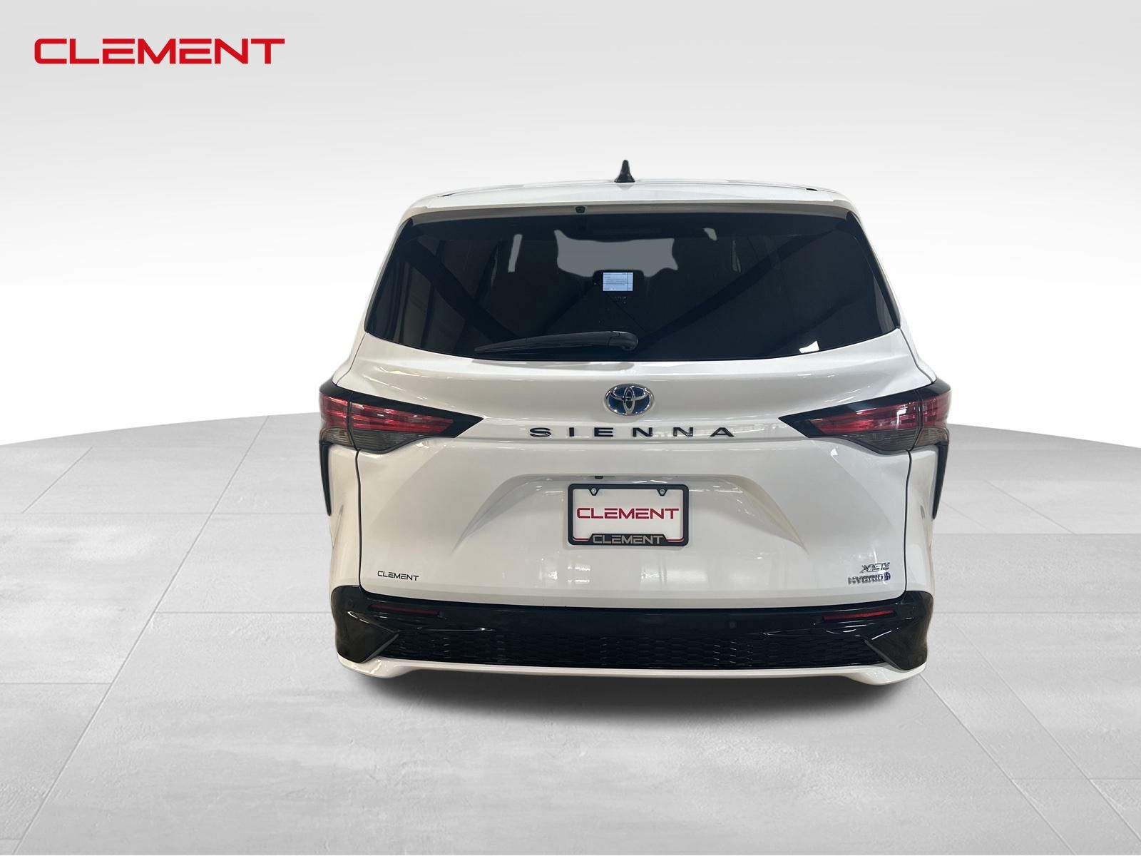 2021 Toyota Sienna XSE 6