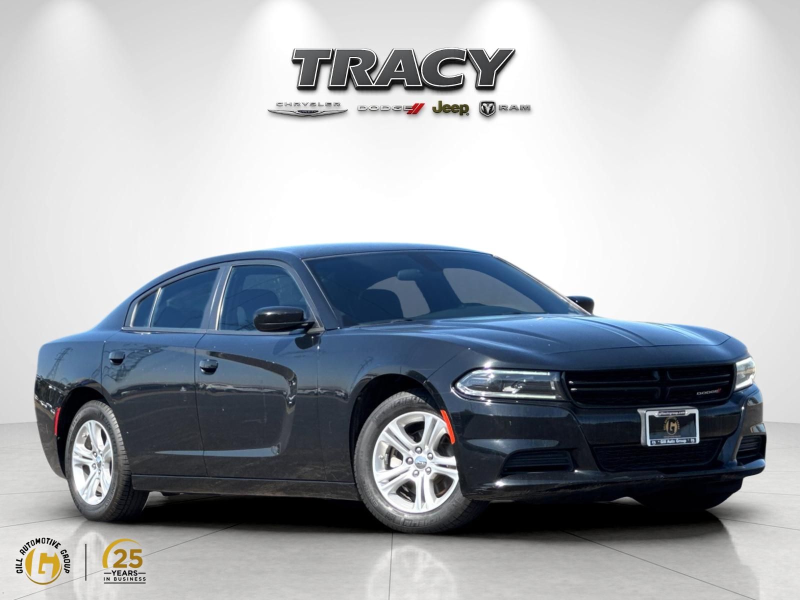 Pitch Black Clearcoat 2022 Dodge Charger Sedan Rear-Wheel Drive 8-Speed Automatic
