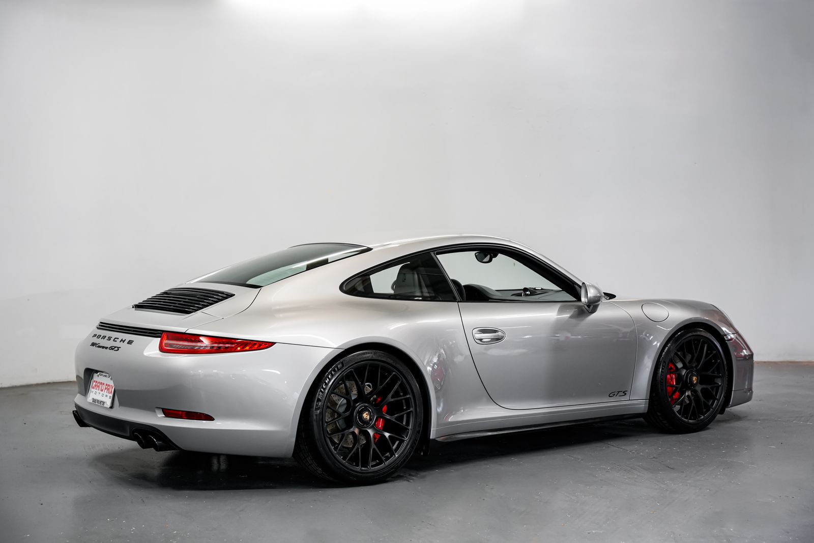 2015 Porsche 911 Carrera GTS — photo 4
