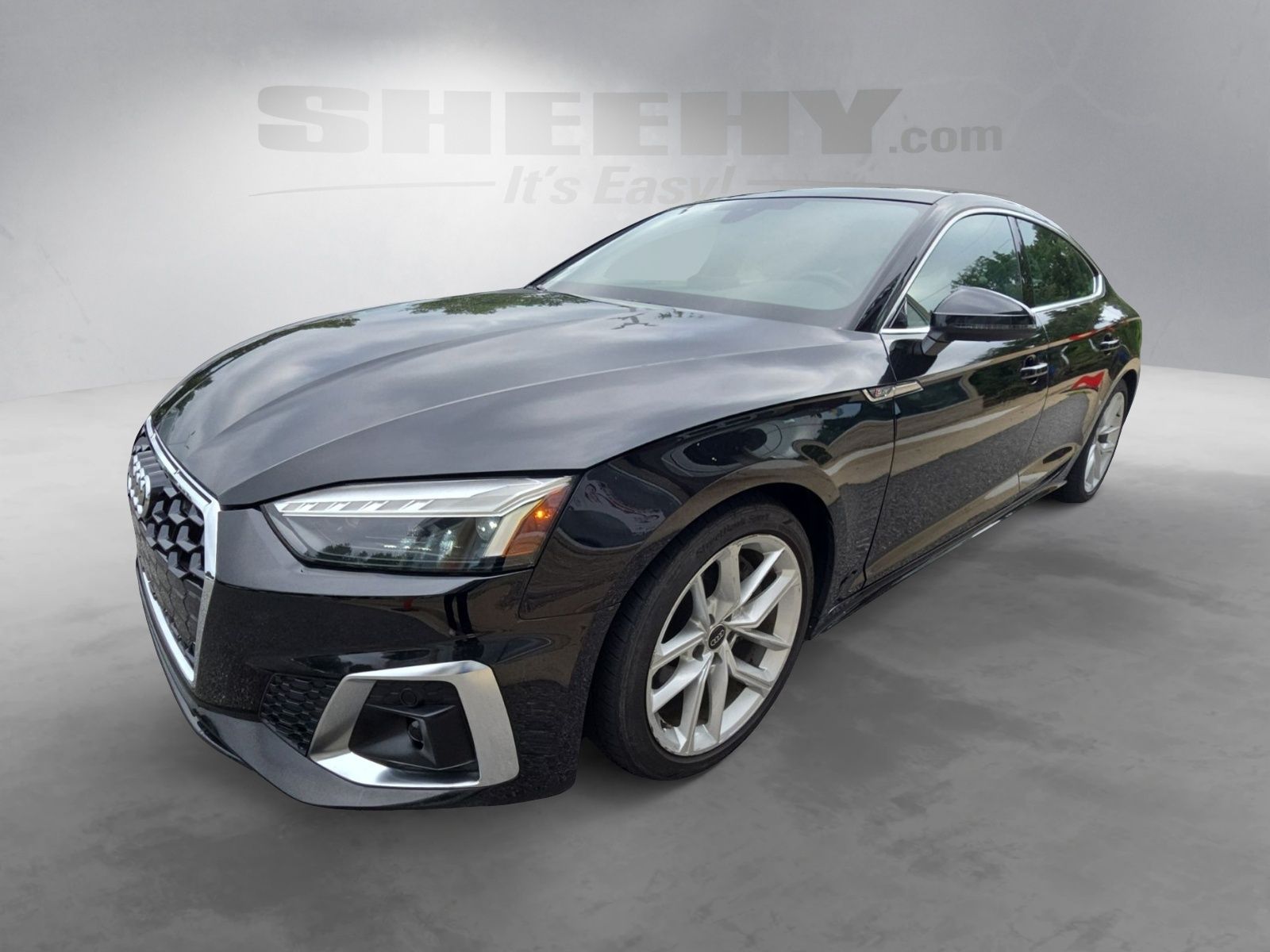Used 2024  Audi 45 S line Premium Plus image 17