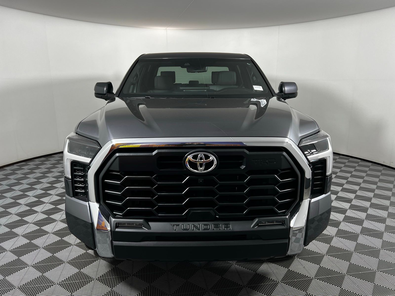 2025 Toyota Tundra SR5 2