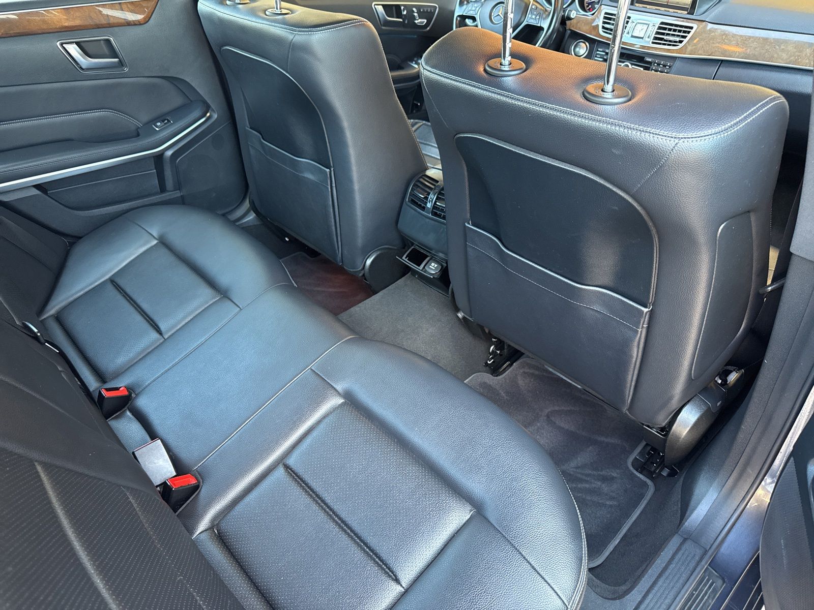 Used 2014 Steel Gray Metallic Mercedes-Benz E 350 image 26