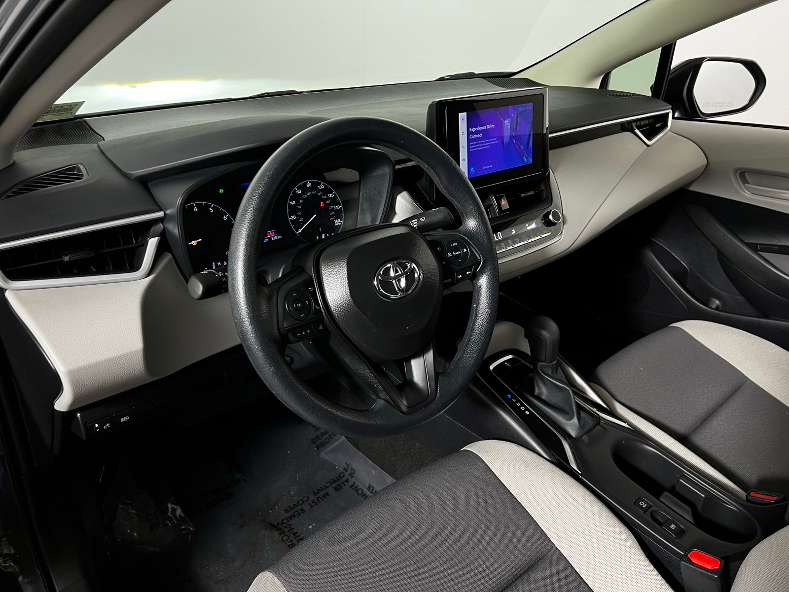 Thumbnail: 2025 Toyota Corolla - 12