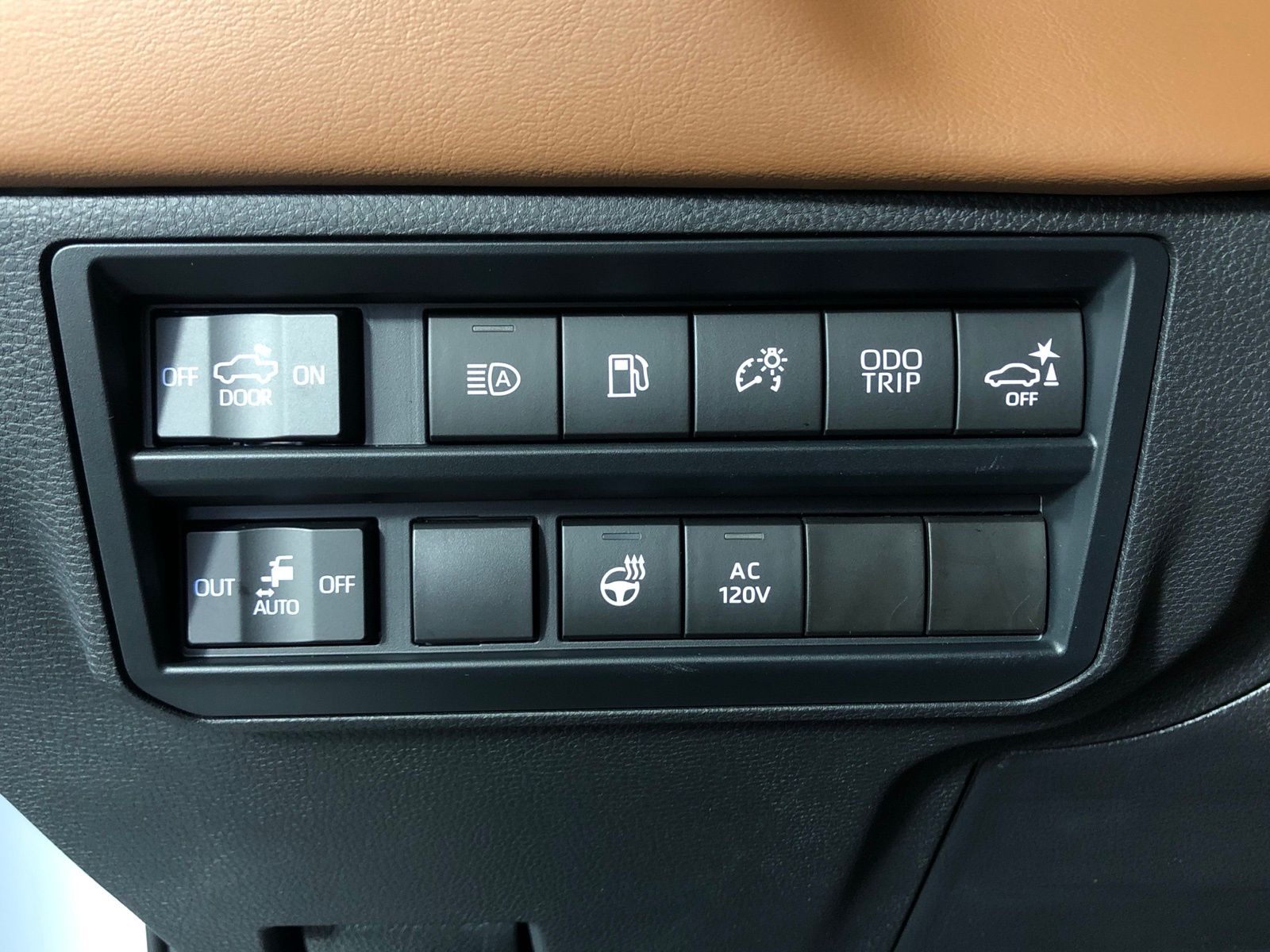 Thumbnail: 2026 Toyota Tundra - 20