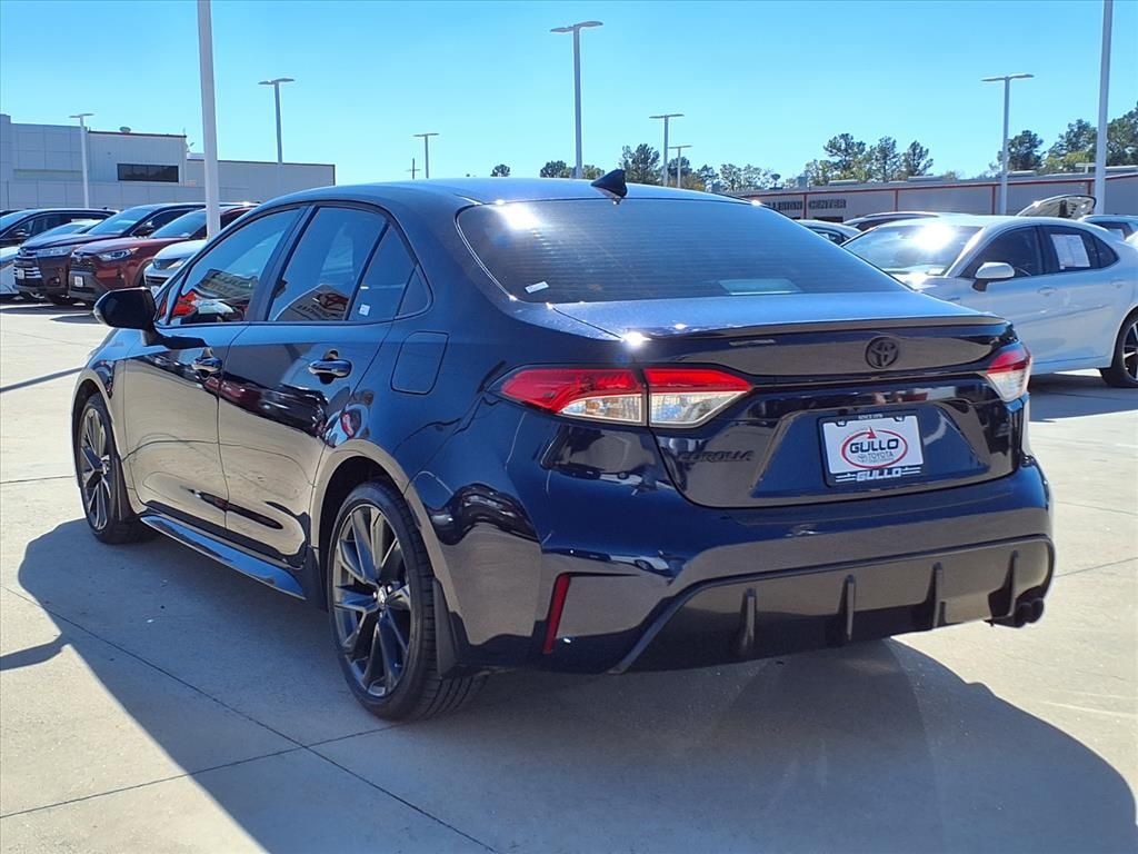 2025 Toyota Corolla SE Blue at Toyota of Victoria