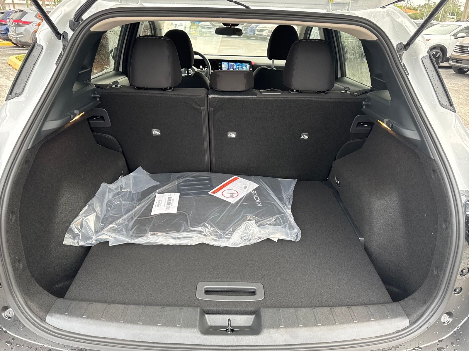 New 2026 Nissan Kicks SV 4D Sport Utility