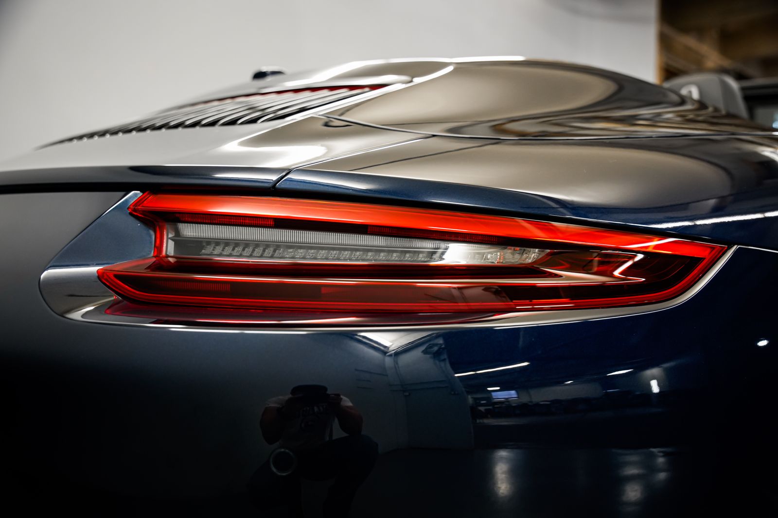 2017 Porsche 911 Carrera — photo 36