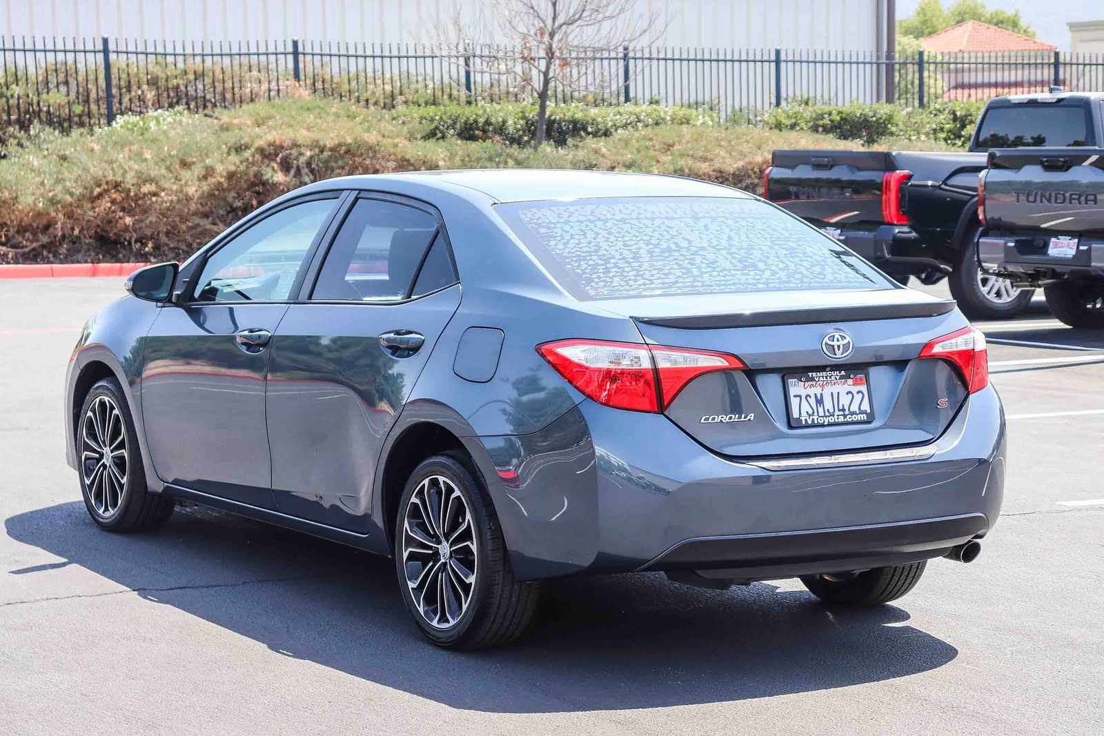 View vehicle photo 5