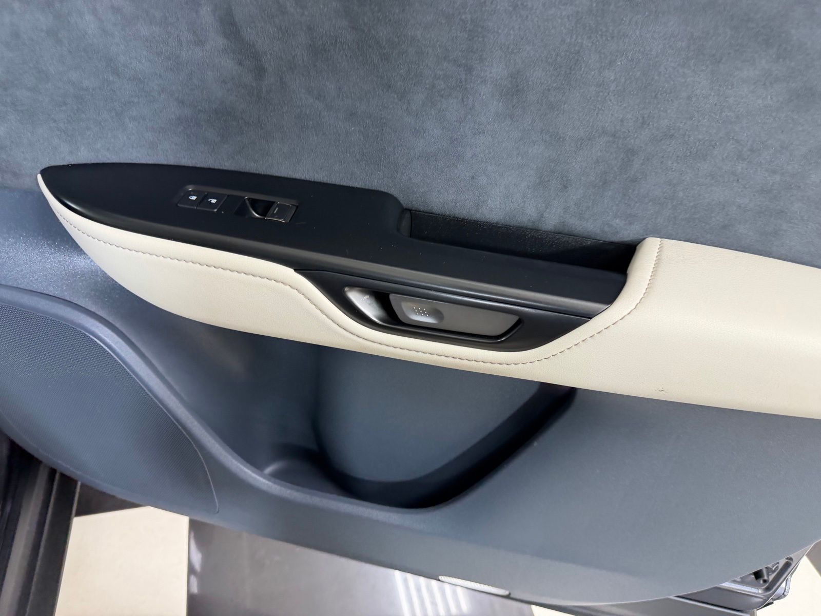 Used 2023 Gray Lexus 450e Luxury image 49