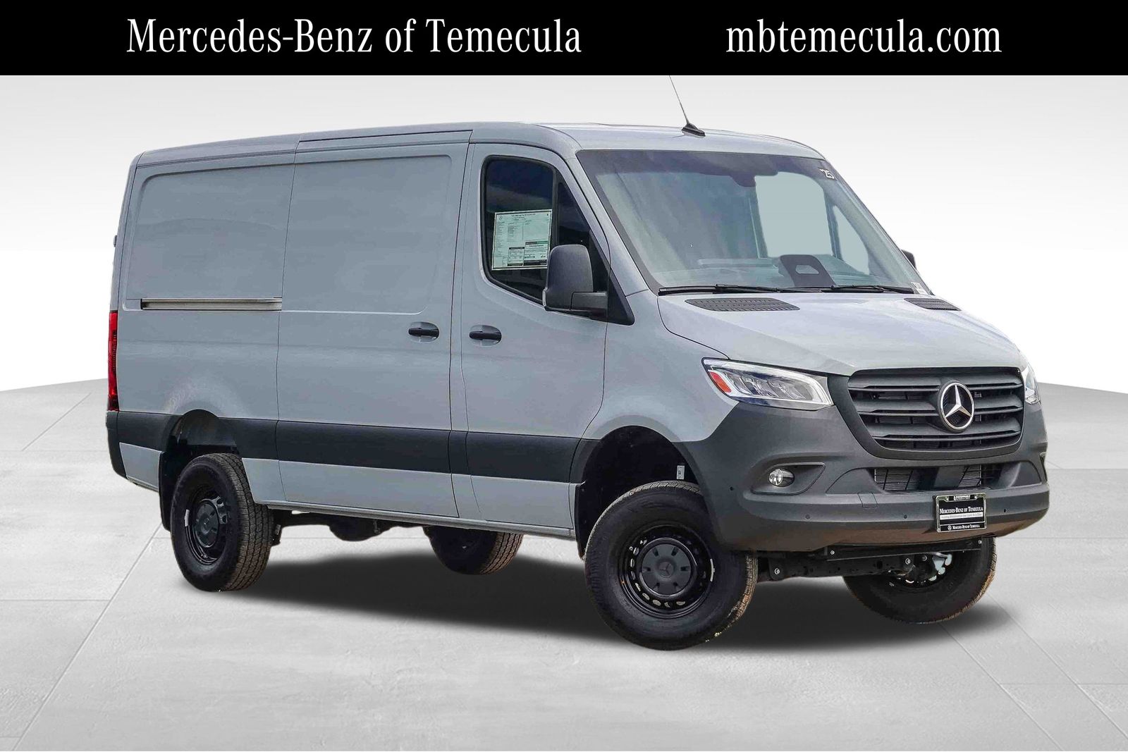 2025 Mercedes-Benz Sprinter 2500 Cargo 144 WB