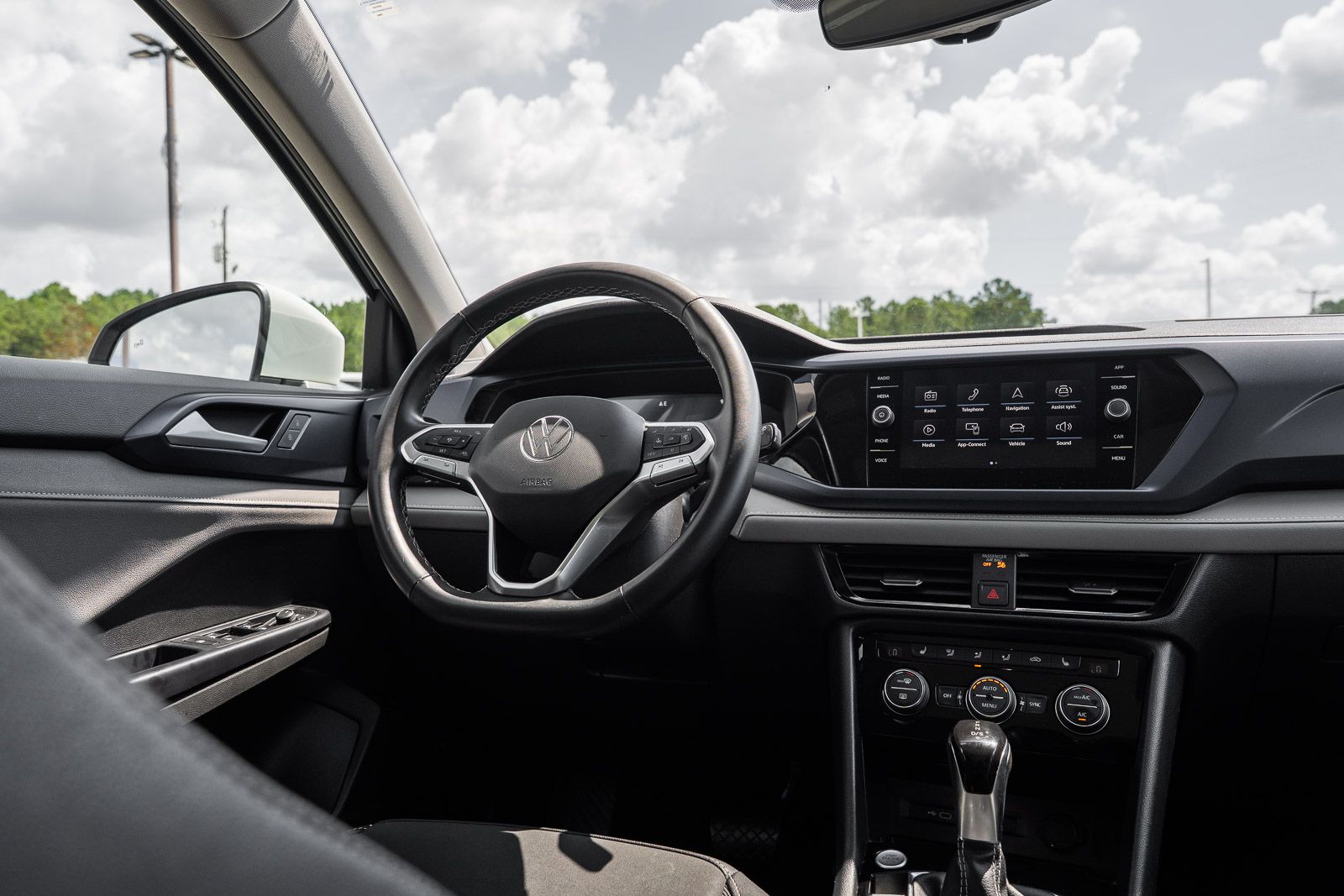 Used 2024 Volkswagen Taos SUV