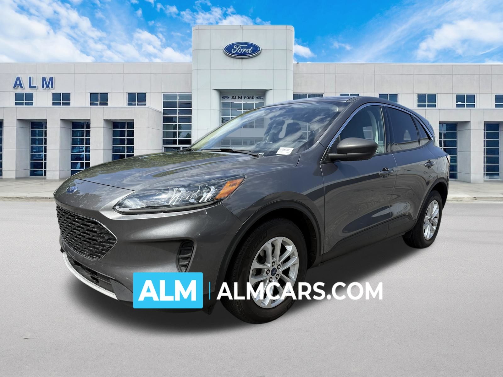Carbonized Gray Metallic 2022 Ford Escape SUV / Crossover Front-Wheel Drive 8-Speed Automatic