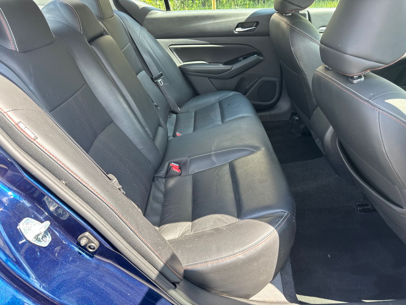 Used 2023 Blue Nissan 2.5 SR image 15