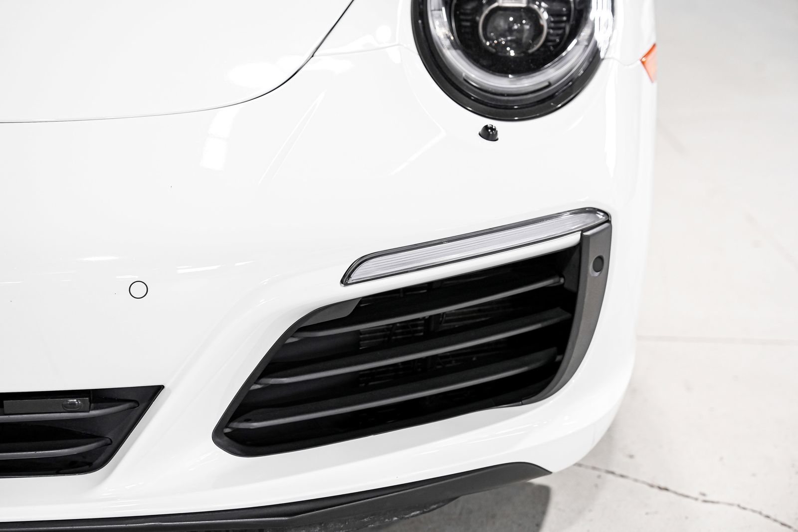 2017 Porsche 911 Targa 4 — photo 62