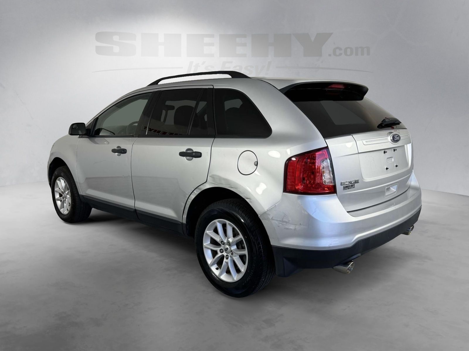 Used 2013 Silver Ford SE image 12