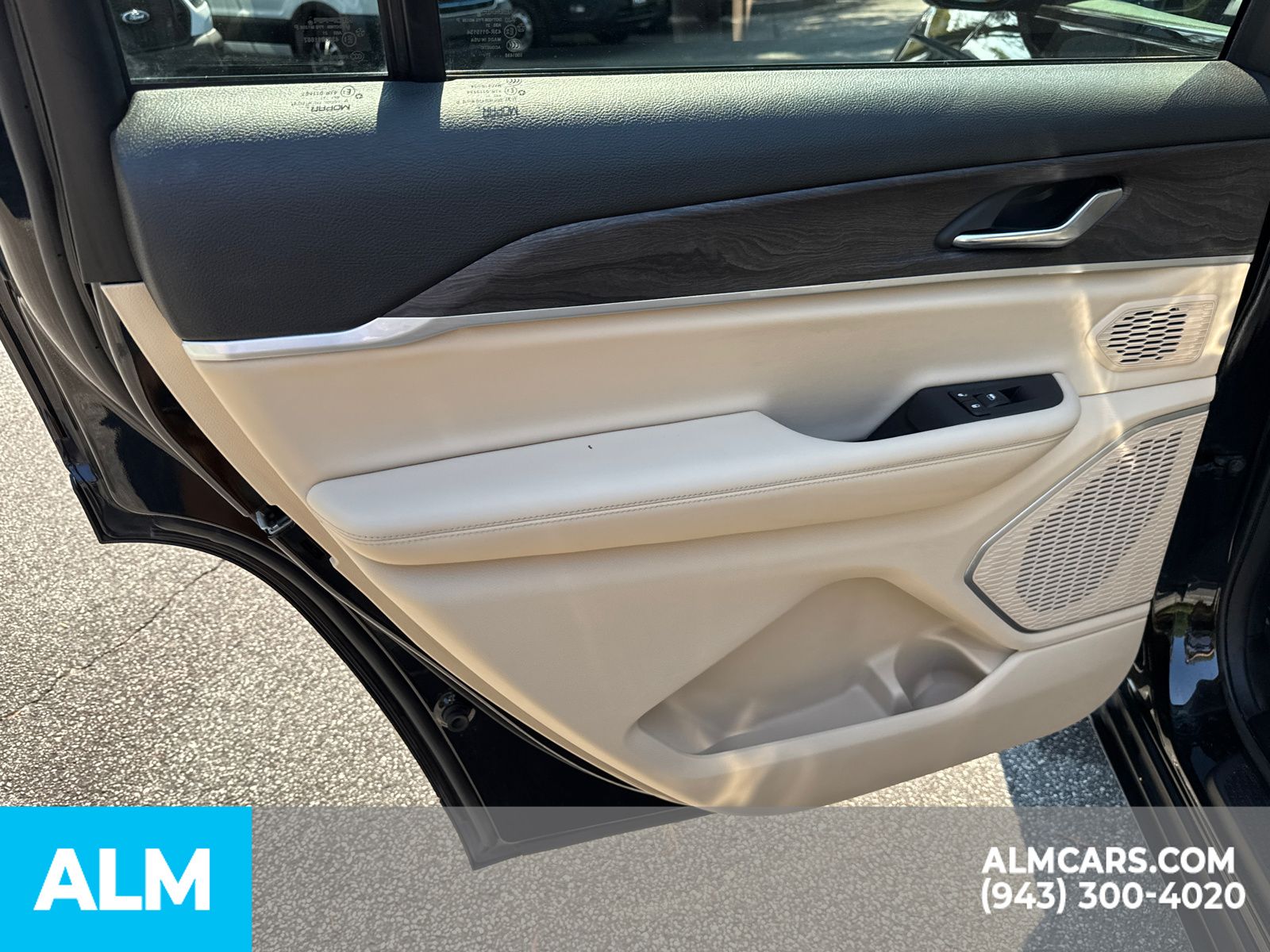 2021 Jeep Grand Cherokee Limited photo 23