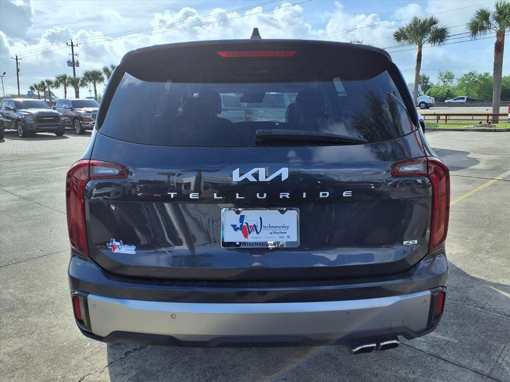 2025 Kia Telluride S - 5